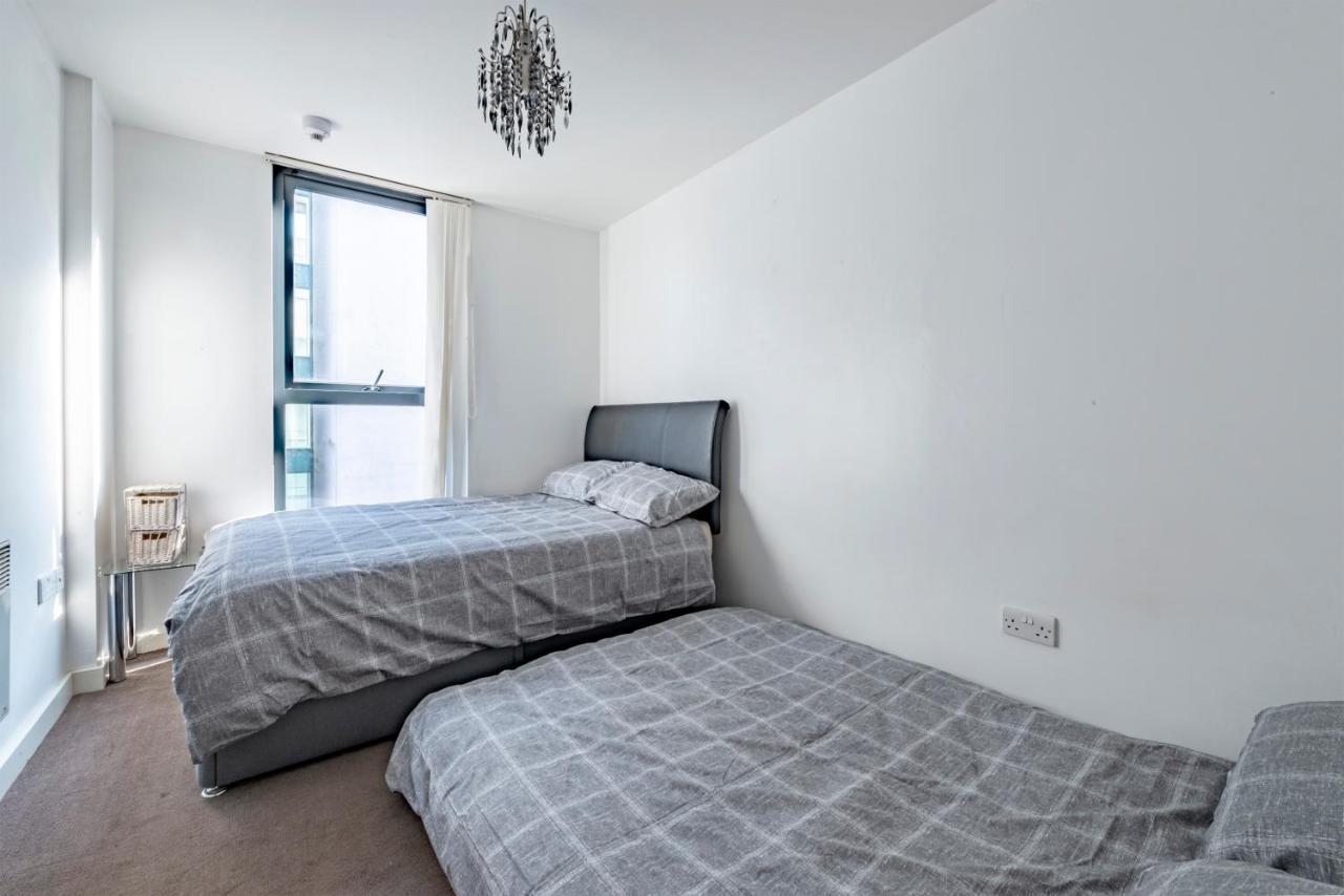 Appartement Skyline Tower à Manchester Extérieur photo
